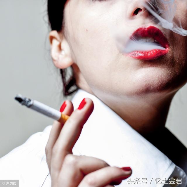 一个女烟民疑问戒烟有那么难吗除了自己意志薄弱别找托词