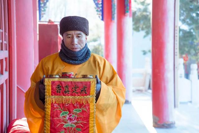 五大连池钟灵寺主持图片