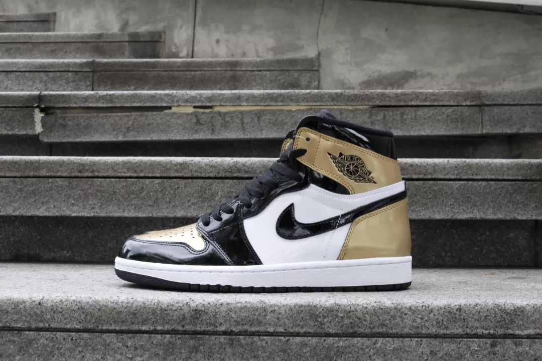 bt重點發售黑金腳趾airjordan1goldtoe