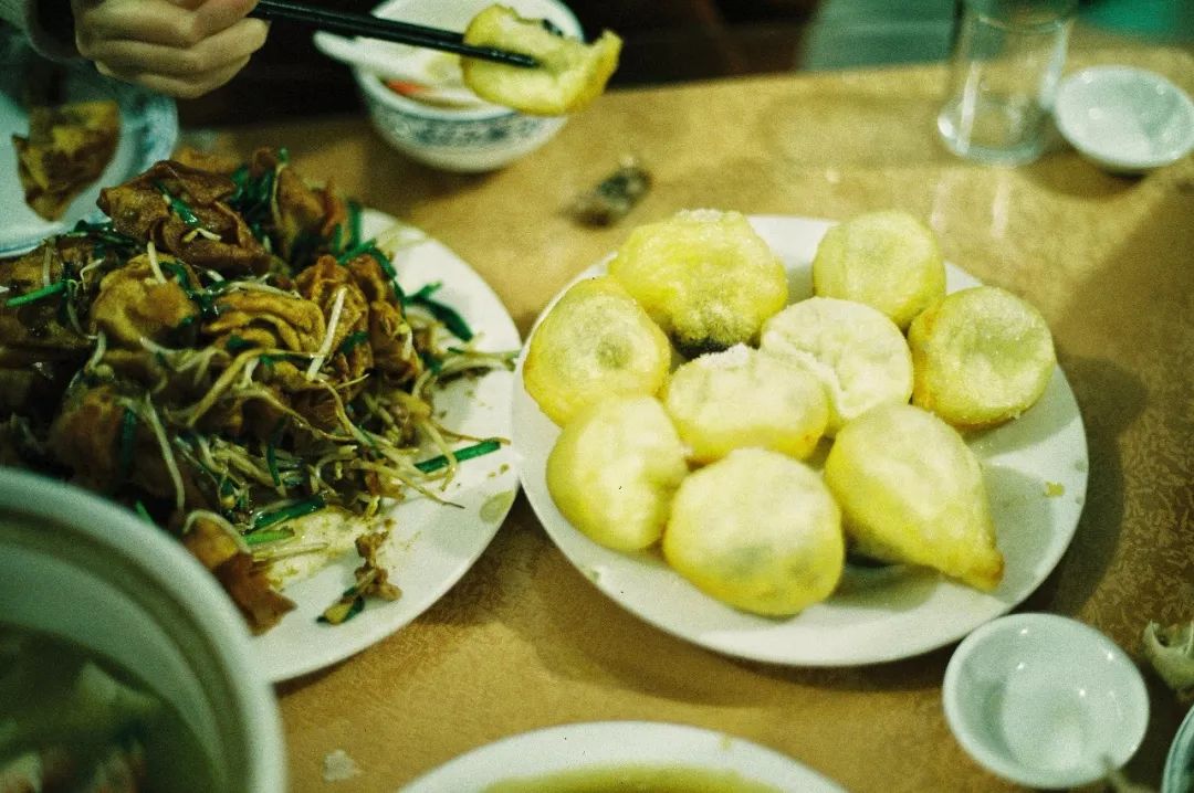 蛋清羊尾 蛋白肌,豆沙心 ,列入《中國菜譜》的臨海名小吃