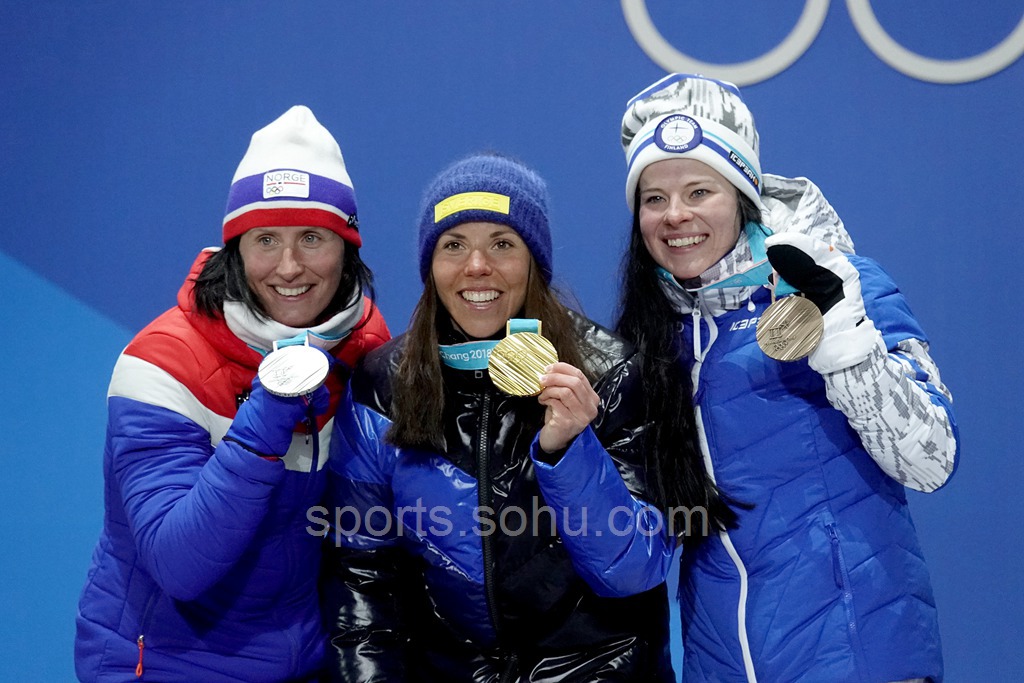 平昌冬奥会首金图片