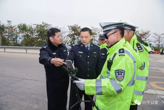 兴宁公安局长曾招强率队检查督导春运交通安全管理工作