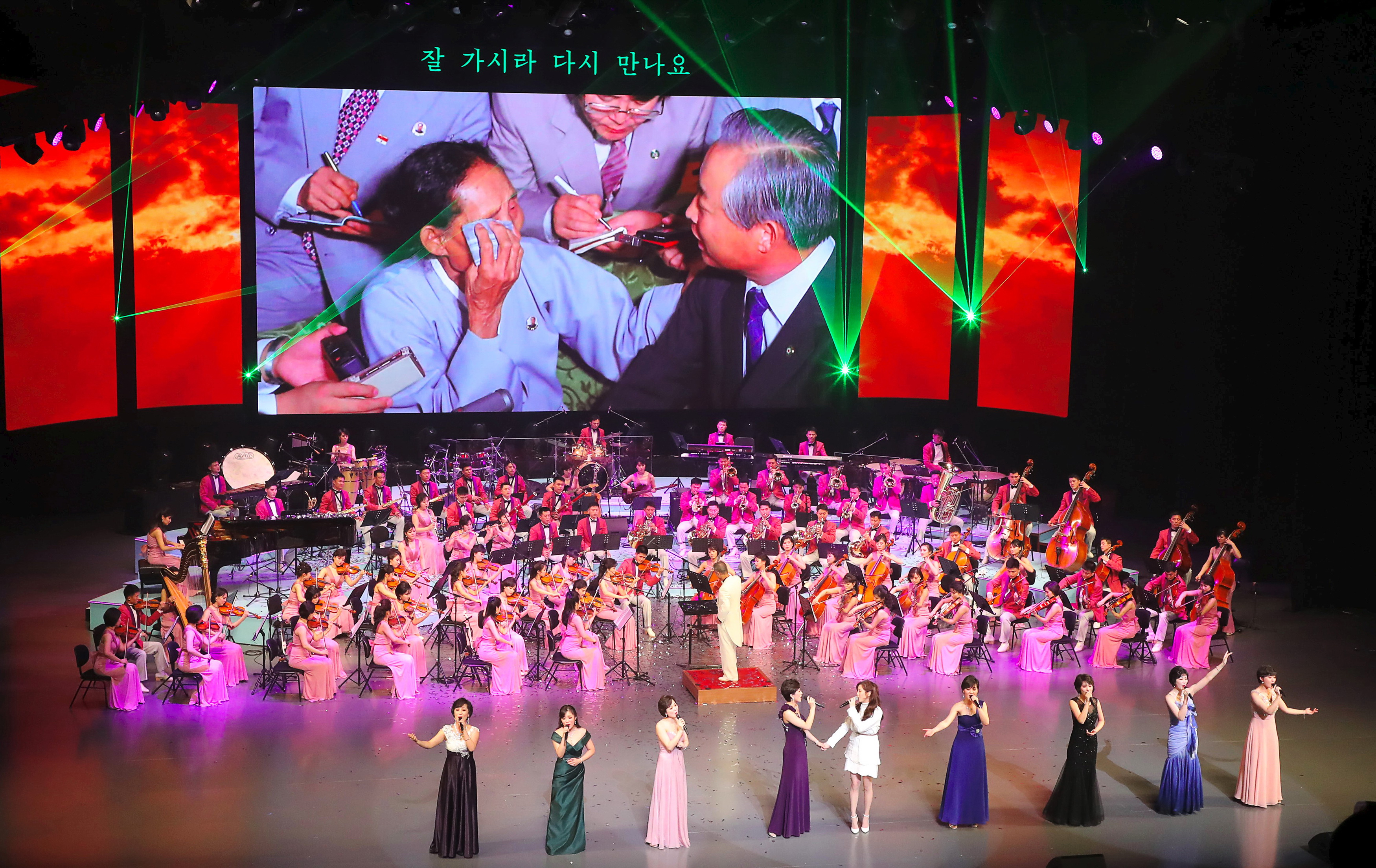 清风从北边来朝鲜美女天团三池渊乐团韩国公演强力圈粉