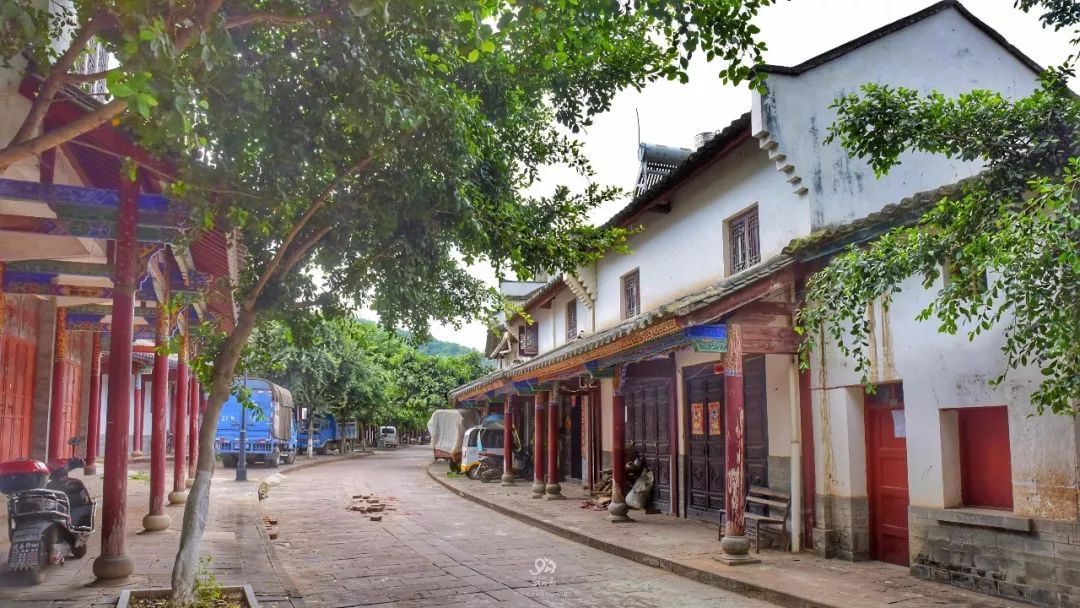 春節黃金週期間,妙峰山德雲寺,白塔公園普照寺,石羊古鎮聖泉寺,觀音寺