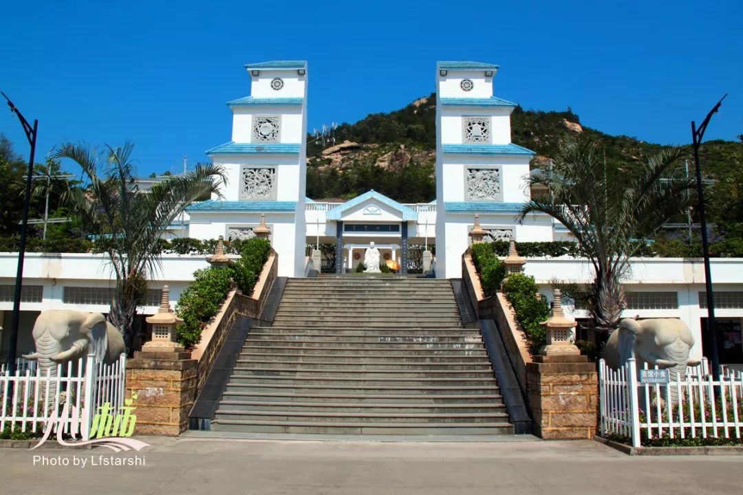 登高遠眺,虔心參拜,悠閒賞景,到普照寺走一走,身心都能得到放鬆.