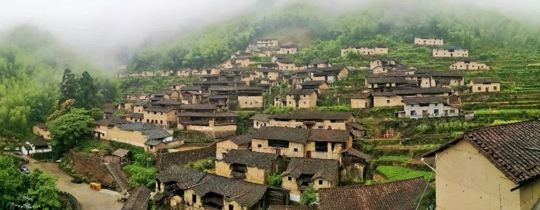 江南秘境·横坑古村 山地古村横坑位于丽水市·松阳县·叶村乡,坐落