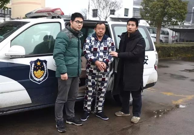 驚天大劫案長途車上三名警察被砍重傷追兇廿四年最