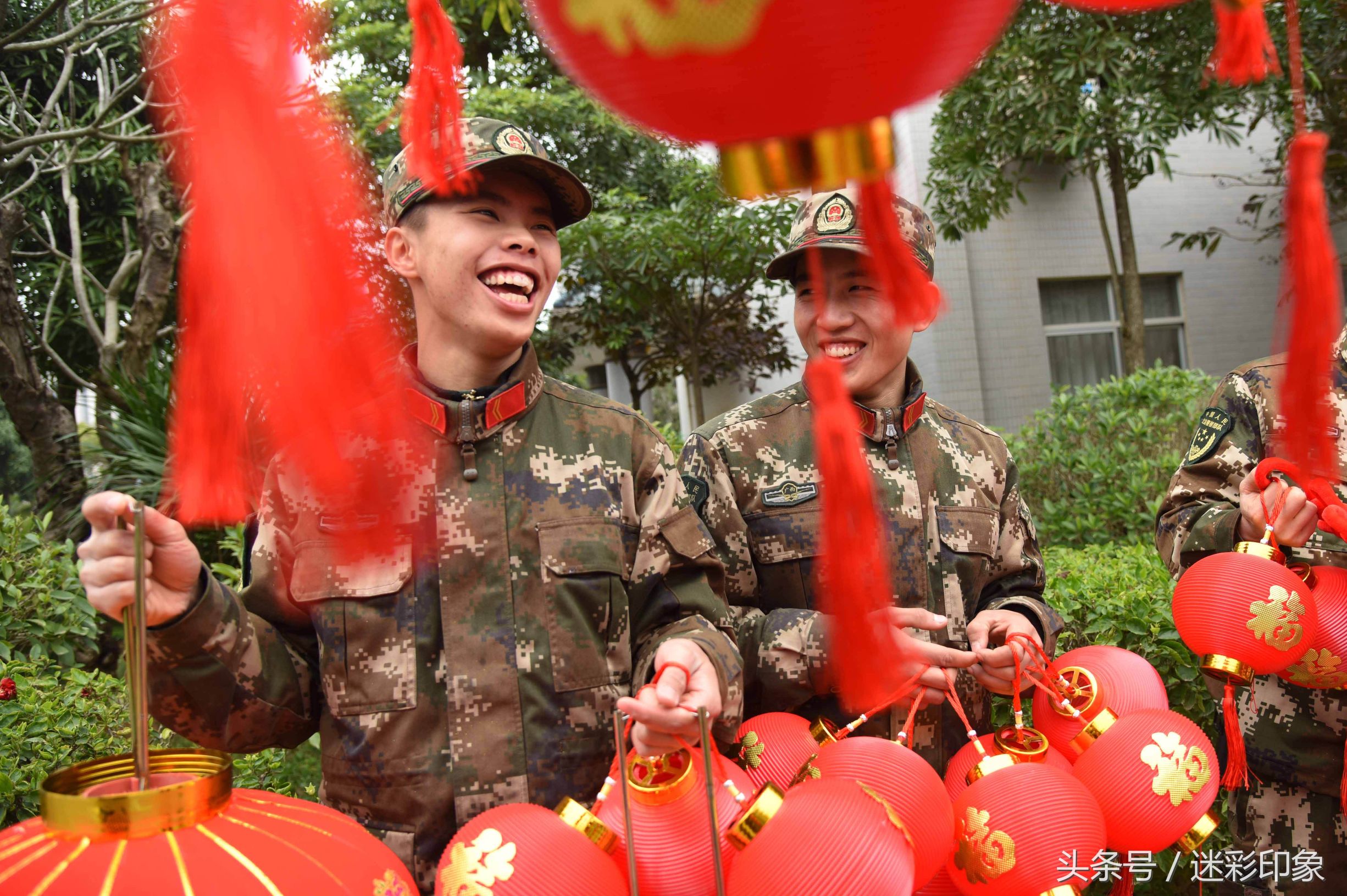 部队春节氛围布置新闻图片
