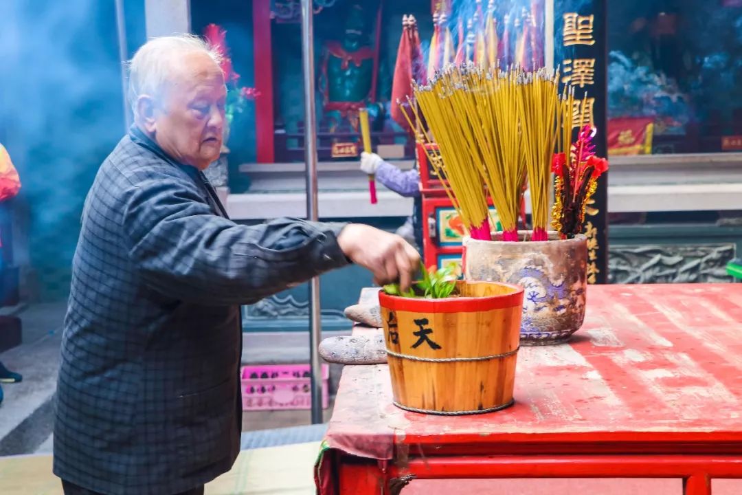 和平下宮天后聖母乩童馬楠生於明晚開乩展法顯神通!