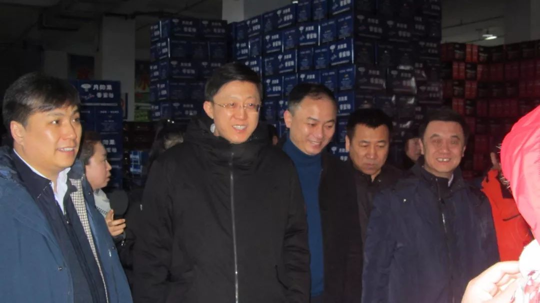 吉林市市长刘非视察东北亚农批市场