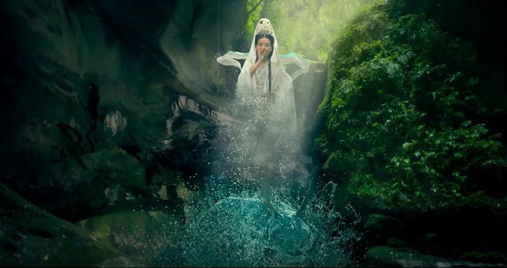 雌雄莫辩林志玲在电影《西游记女儿国》中扮演的神秘角色——忘川河
