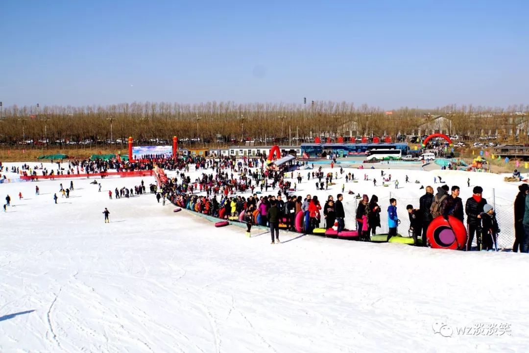 黄谷川滑雪场图片