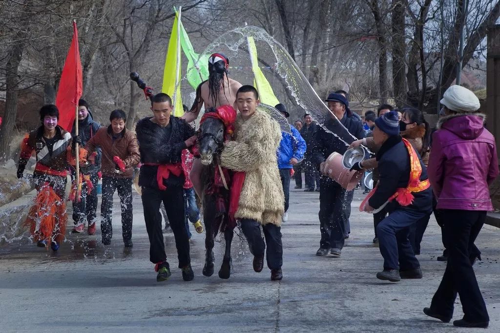 在青海,春节期间民俗活动预览表~赶紧收藏哦!