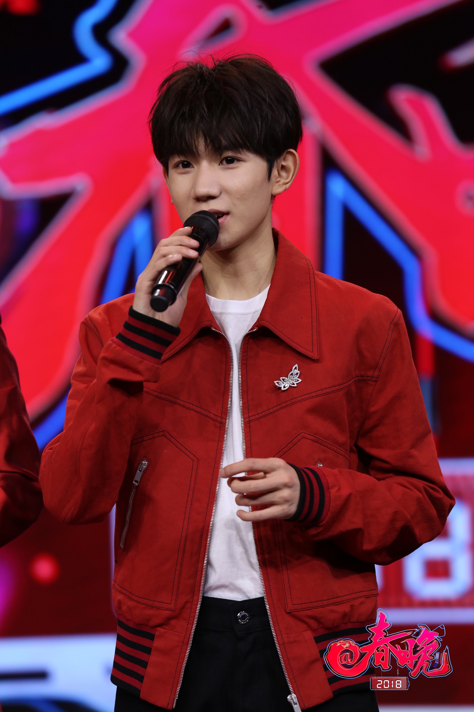 2018年春晚tfboys图片