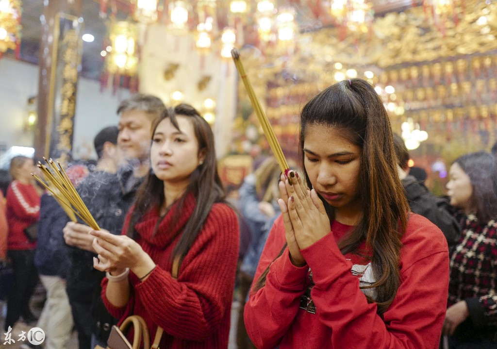 上香祈福图片