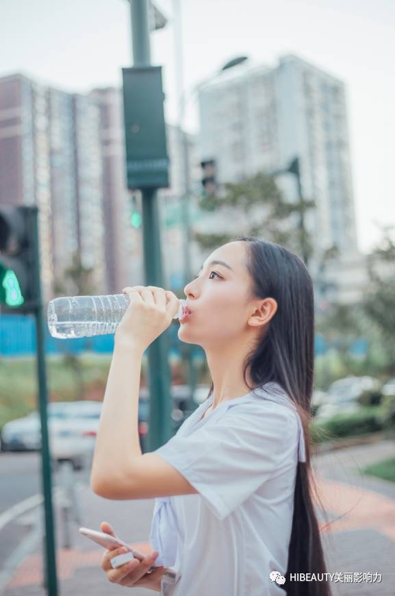 来此购微店校花|暨南大学启晗仙女降临,迷醉人心