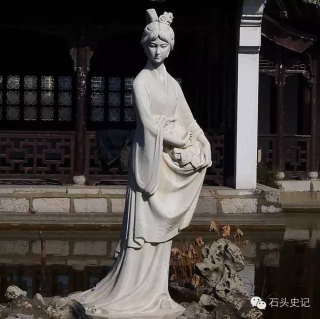 莫愁女雕像.