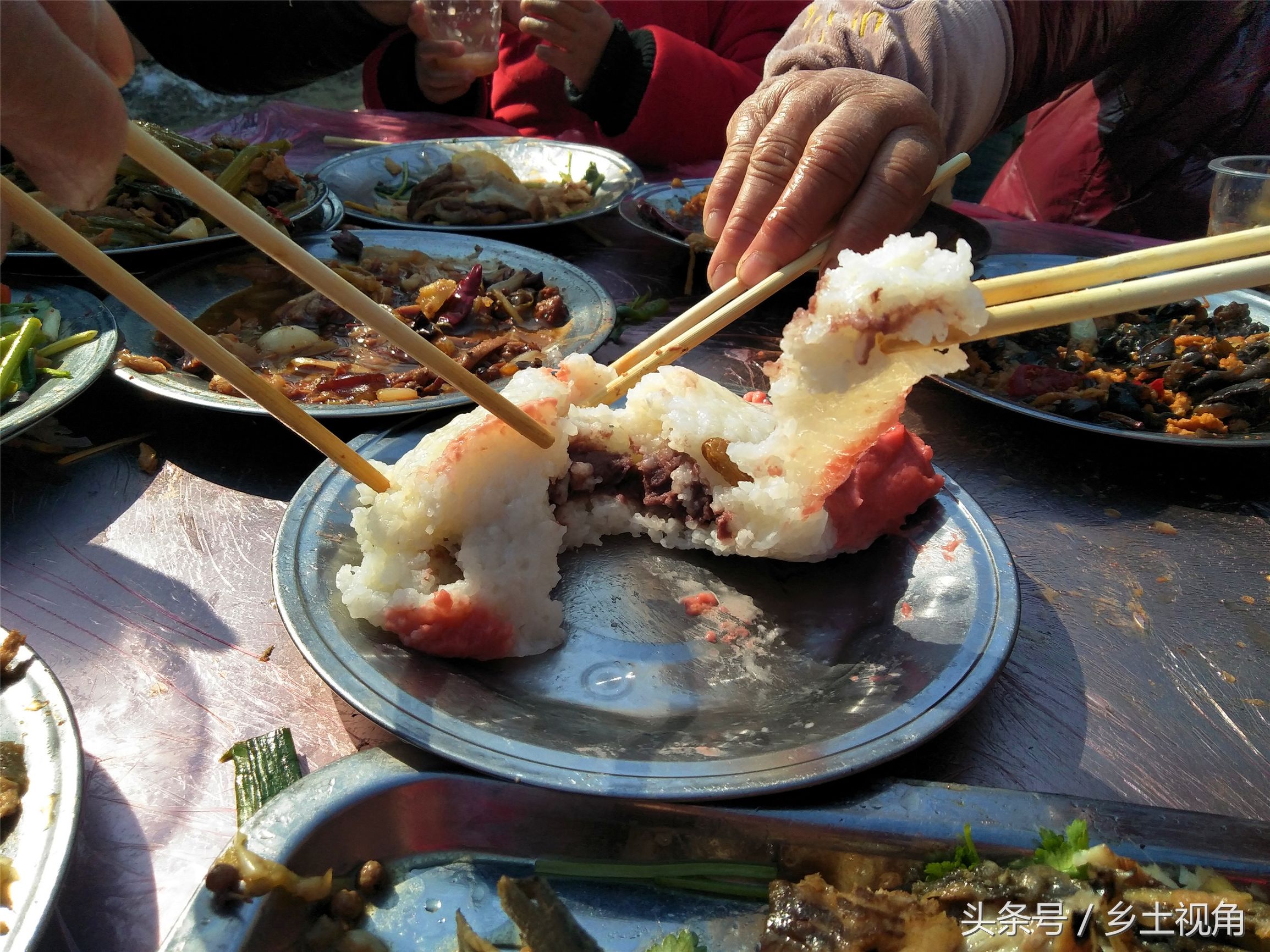 河南农村吃桌遇到的几个问题,这也太没出息了