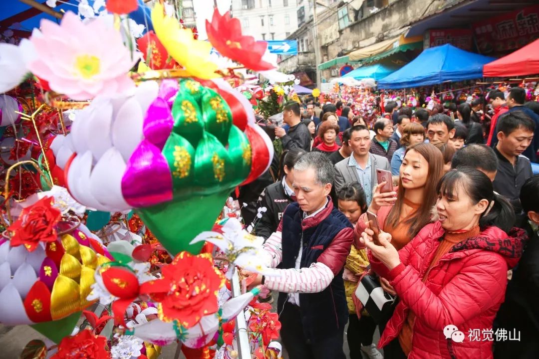 今日是正月初九 作为佛山历史悠久的民俗活动 南海罗村乐安花灯会