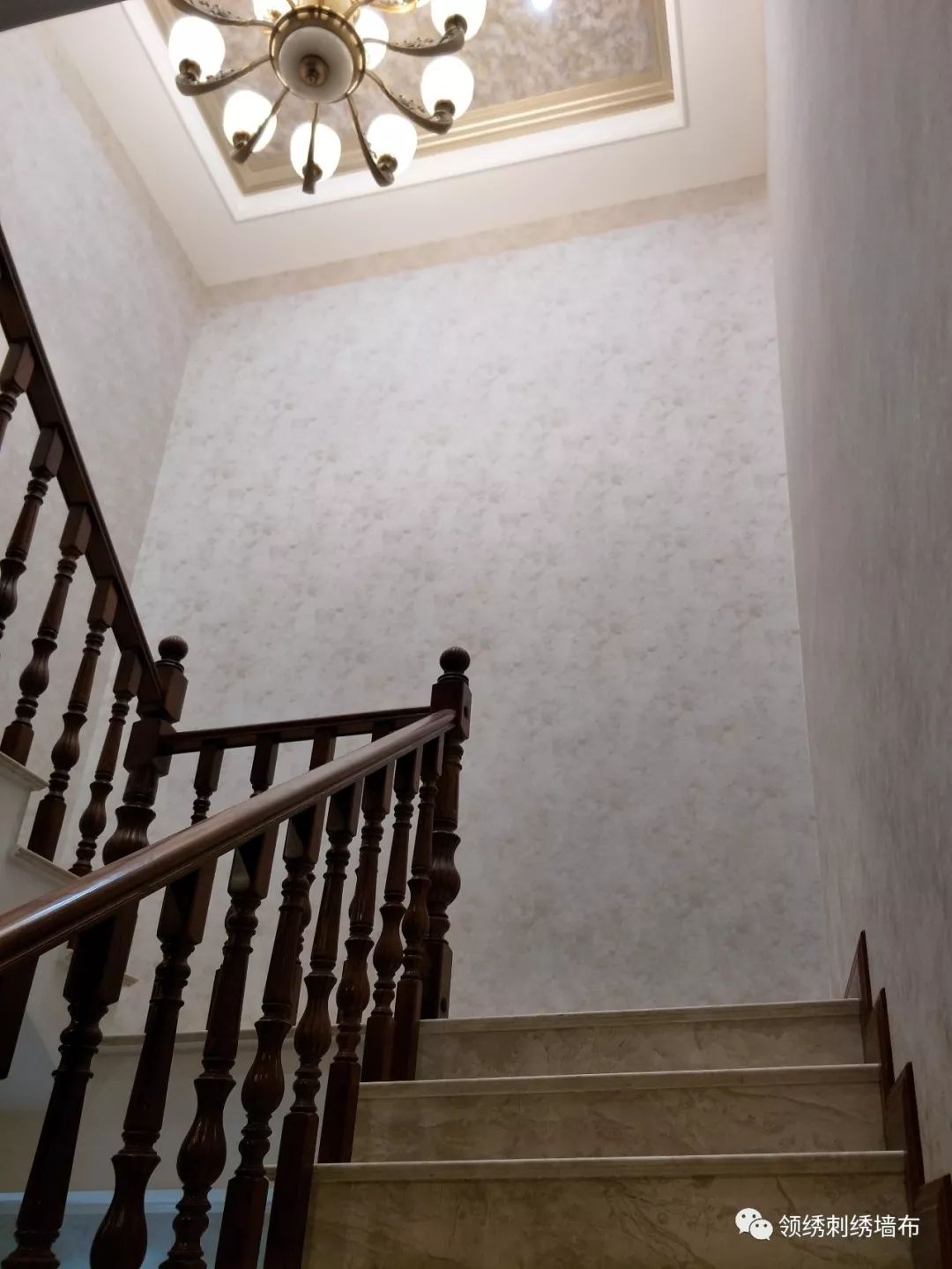 楼梯墙布腰线效果图图片