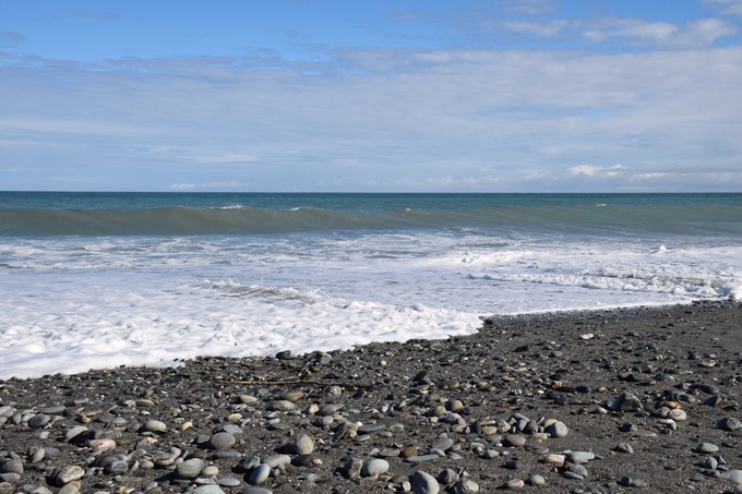 海滩上都是玉!--绿玉小镇新西兰霍基蒂卡