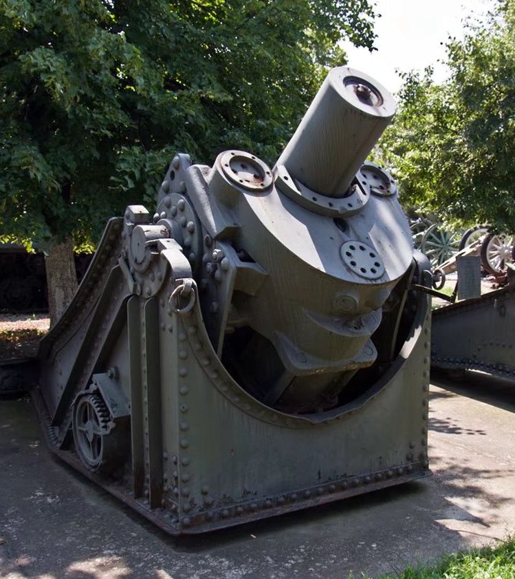 克虏伯240mm岸防炮图片