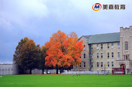 加拿大的大学与学院有什么区别