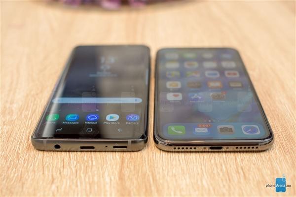 全面屏旗舰大碰撞 三星Galaxy S9/iPhone X真机对比
