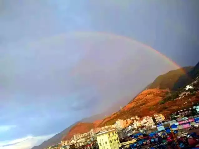 會澤十景之十--飲虹雲陣