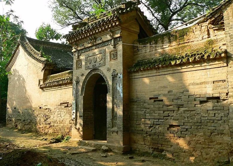 家大院河底鎮城村——張家大院底張鄉草廟嶺村——郭家大院大地的呼喚