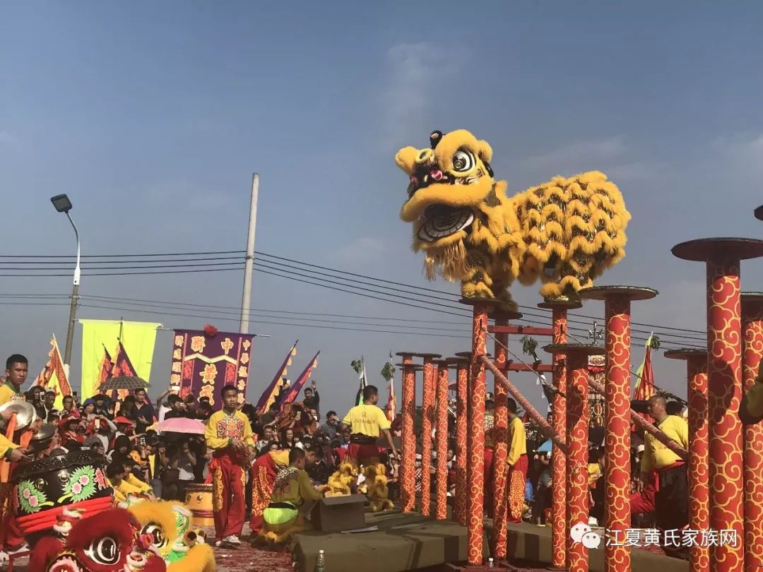 黄飞鸿狮队醒狮贺岁,贺花都乌石村正月十一"起灯节"