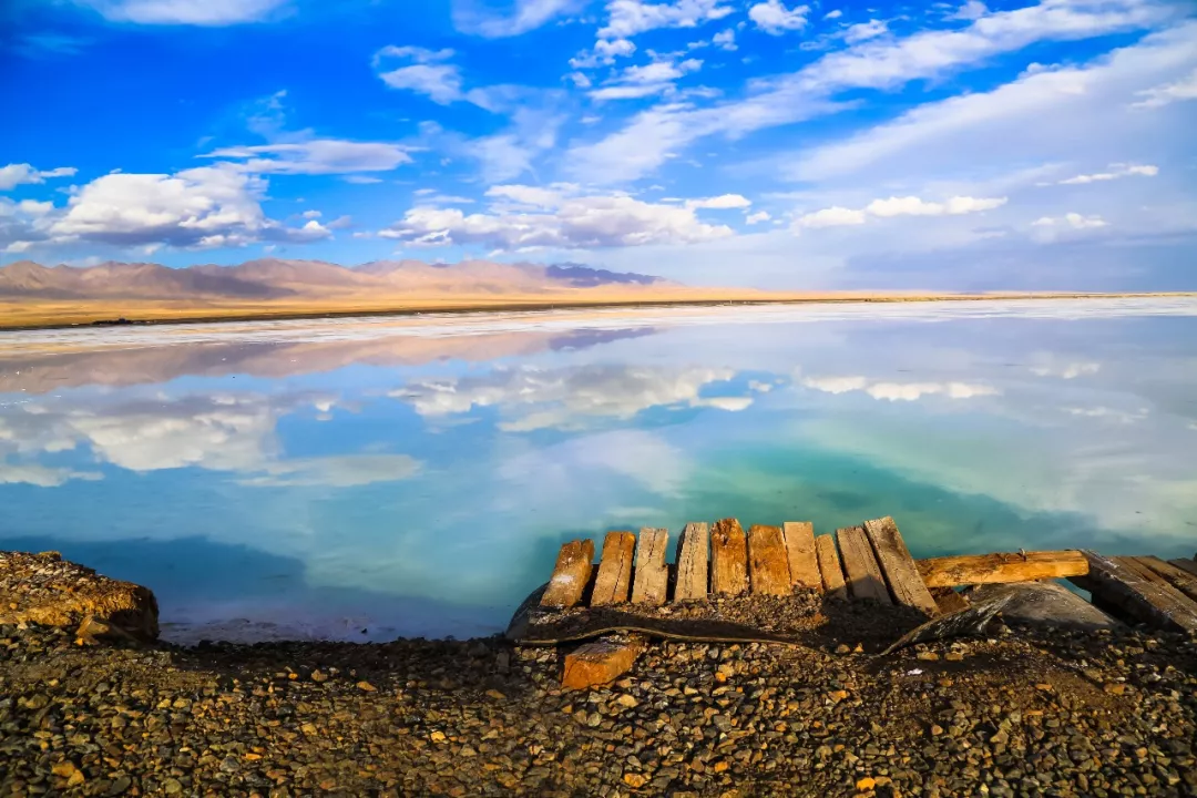 「茶卡盐湖的景点图片」✅ 茶卡盐湖美景高清图片