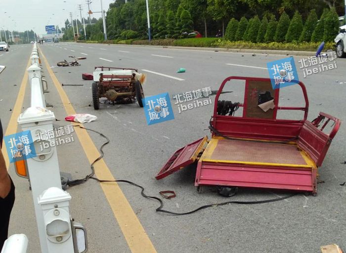 今早!金海岸大道发生车祸,1人当场死亡!