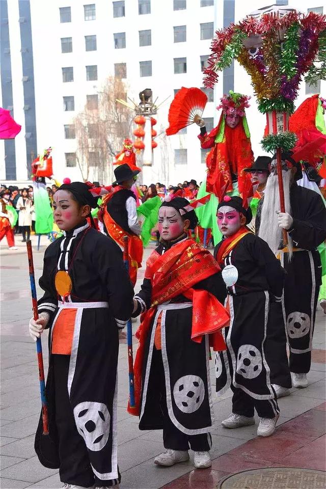 网络中国节元宵临夏和政秧歌上十三宁河人民的狂欢节