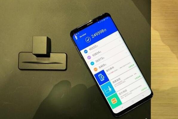 跑分相差近4萬!三星s9性能被小米mix2s吊打?