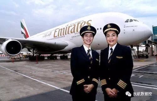 盤點全球航空女性的故事——致敬中國民航女性