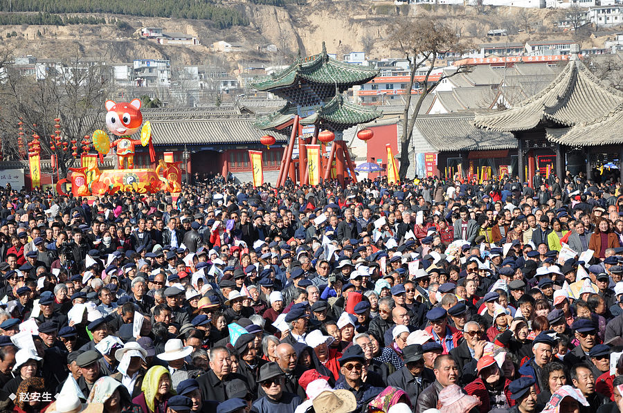 古城天水万人空巷看大戏伏羲庙春节文化庙会人山人海天之水网组图