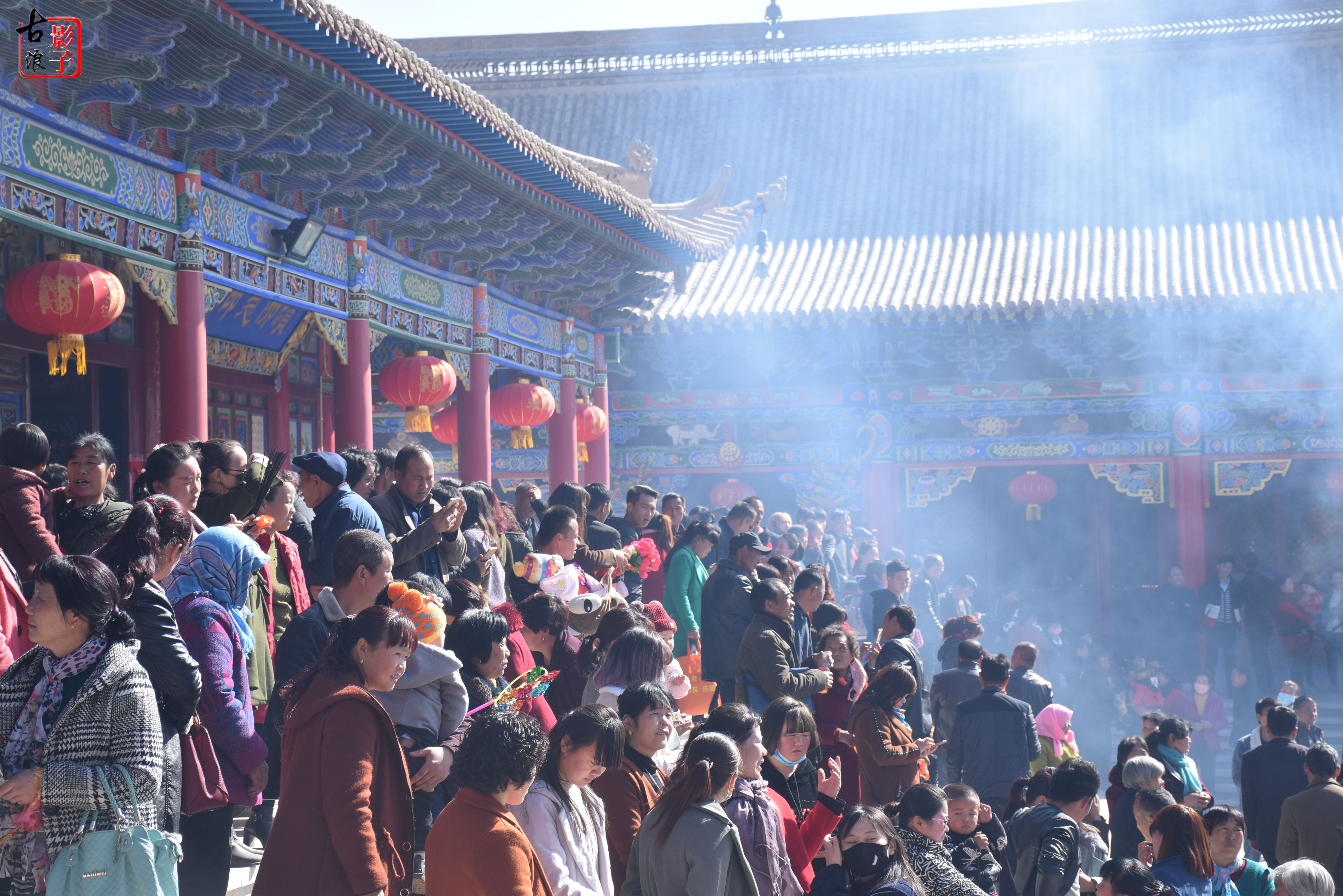 直击甘肃古浪县大靖青山寺万人庙会现场场面震撼