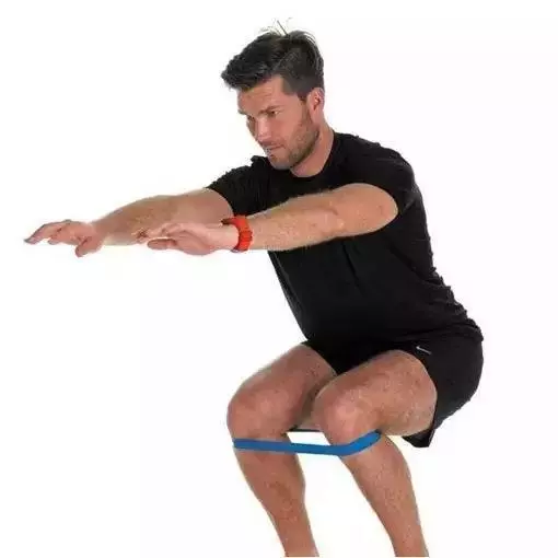跑步中要注意臀部力量练习 可以防止膝关节受伤