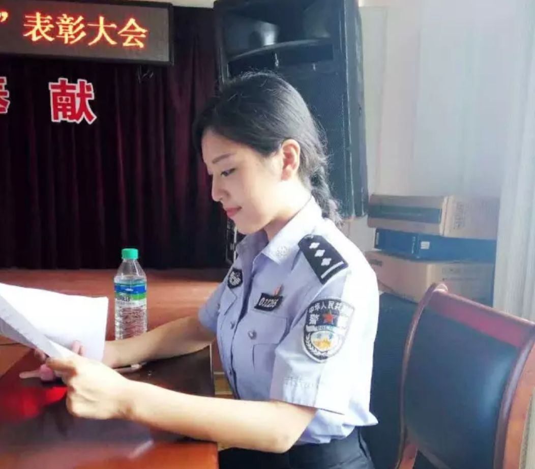 中国警花 军花图片