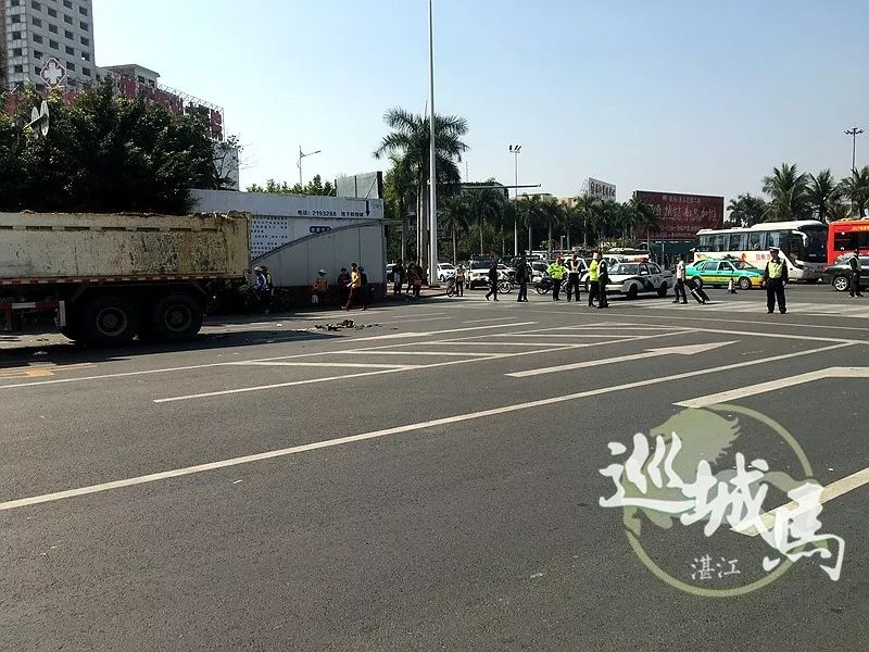 湛江火车南站前方发生交通事故 一男子当场丧命