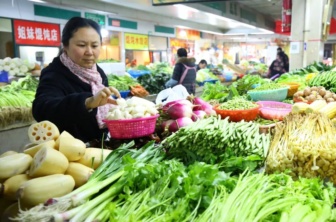 杭州凤起路菜市场一个没落的江湖