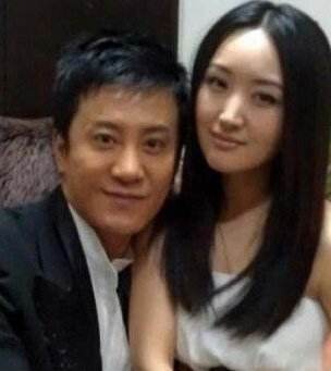 47岁的杨钰莹终于要结婚了,新郎的父亲竟是他,国家一级演员!