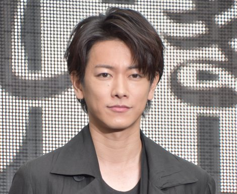 28岁佐藤健新片宣传自嘲不能再演高中生