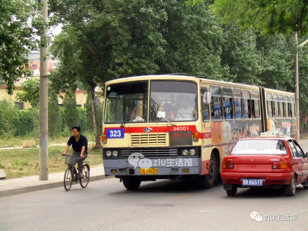 北京老公交记忆:红黄铰接大通道之bk6170