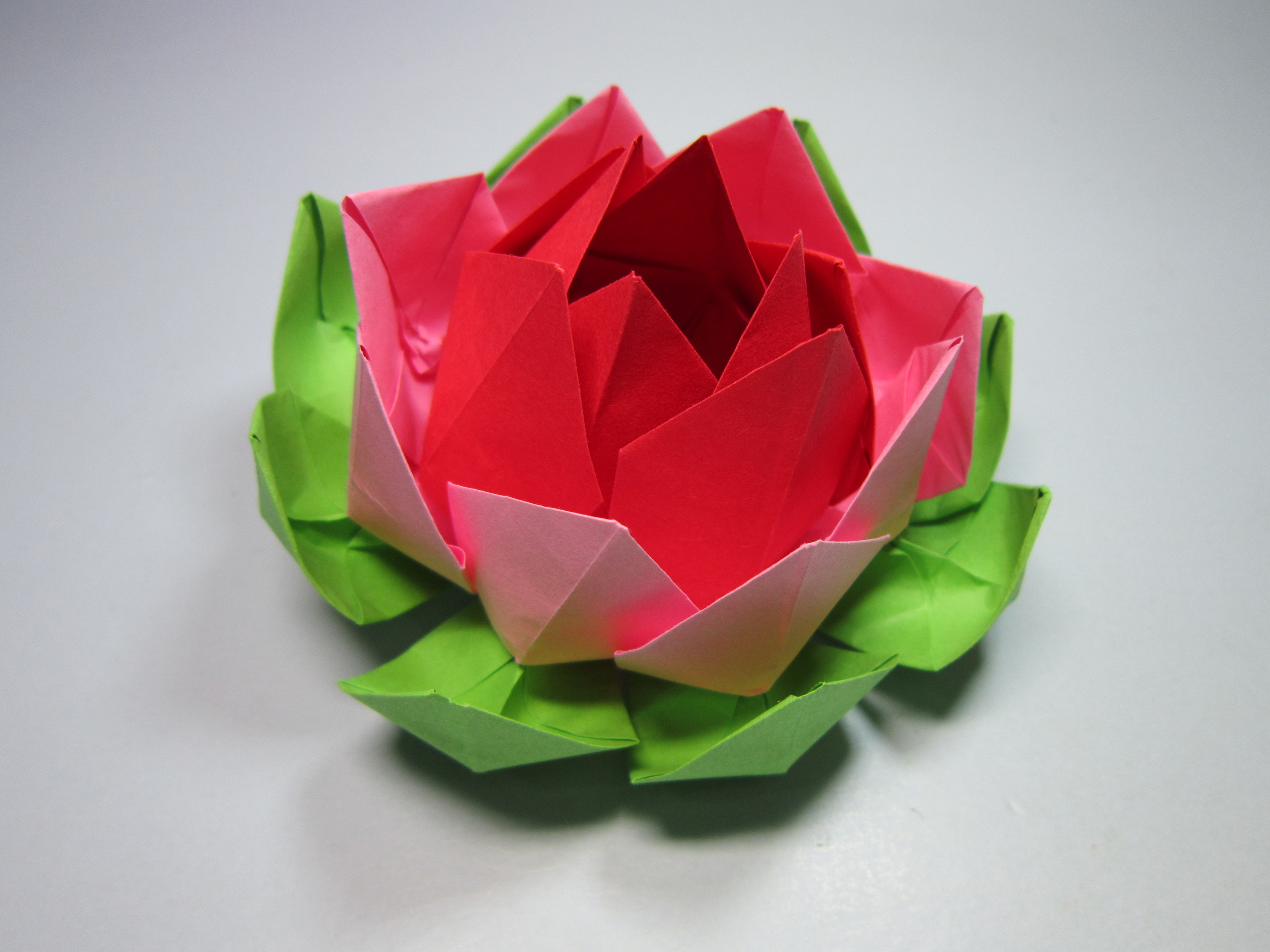 儿童手工折纸莲花,4分钟学会简单又漂亮的莲花折法