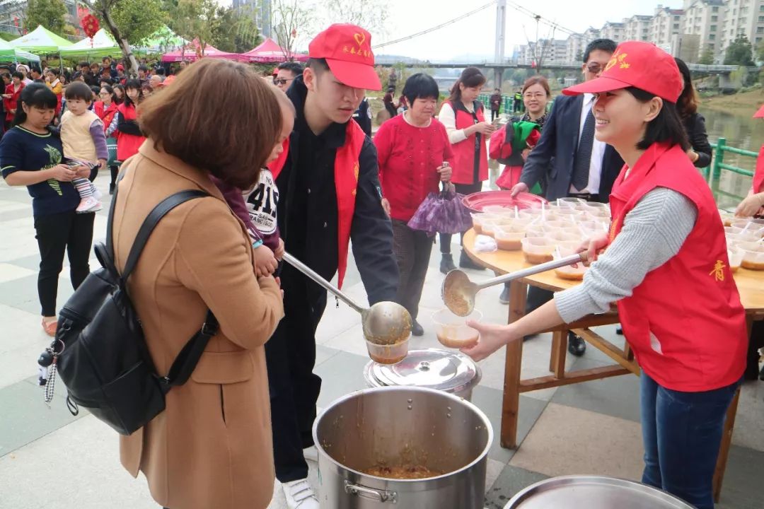 "百善孝为先 满城敬老情"永泰的拗九节是这样过的.