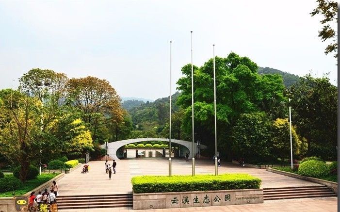 公園佔地面積175600㎡,坐落於廣州白雲山風景區西側,比白雲山好玩人少