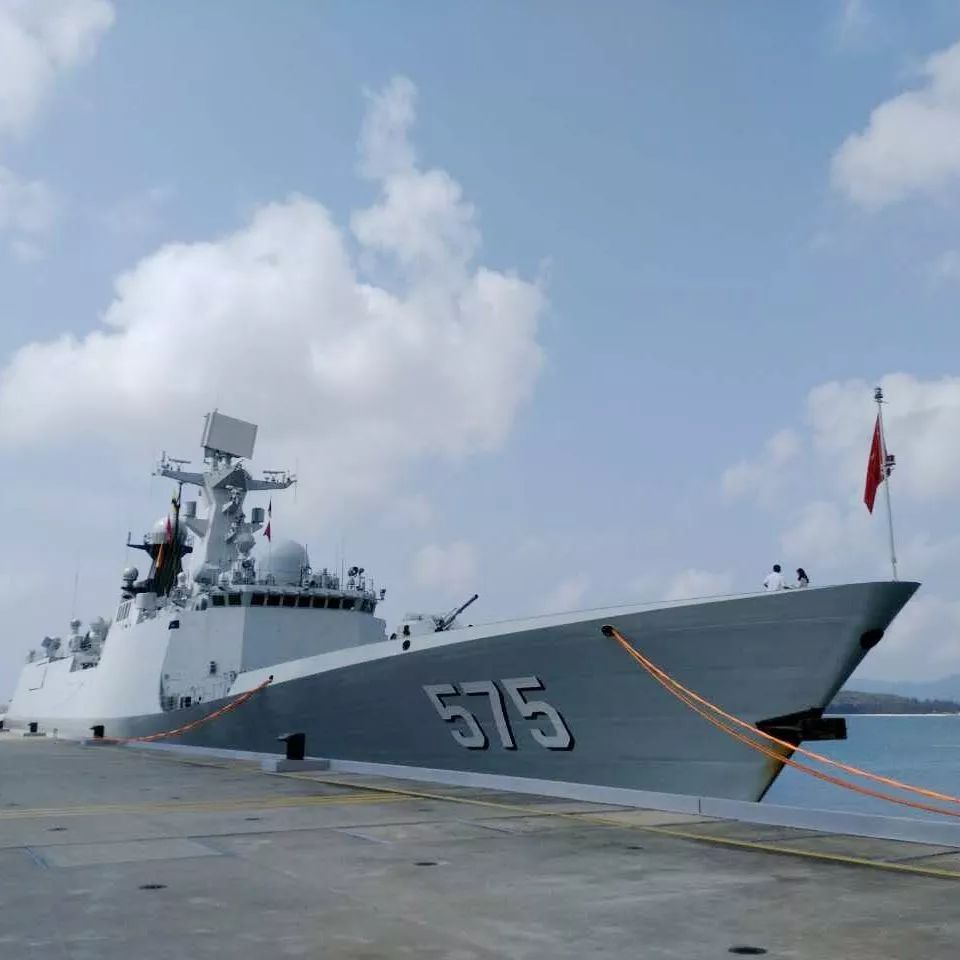 中國海軍第27批護航編隊凱旋三亞