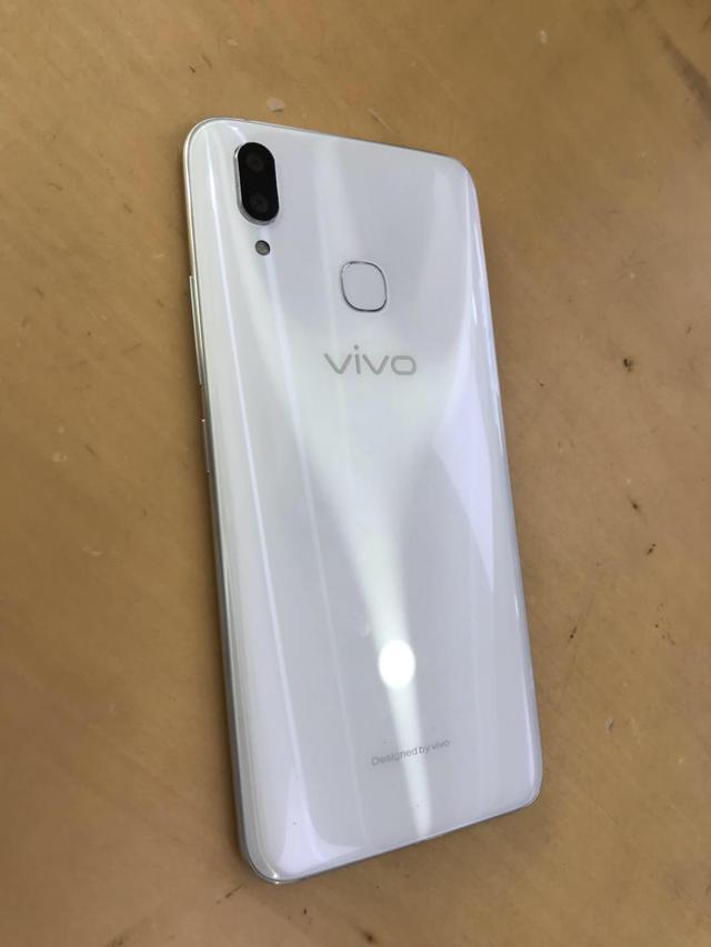 vivo隐藏刘海图片